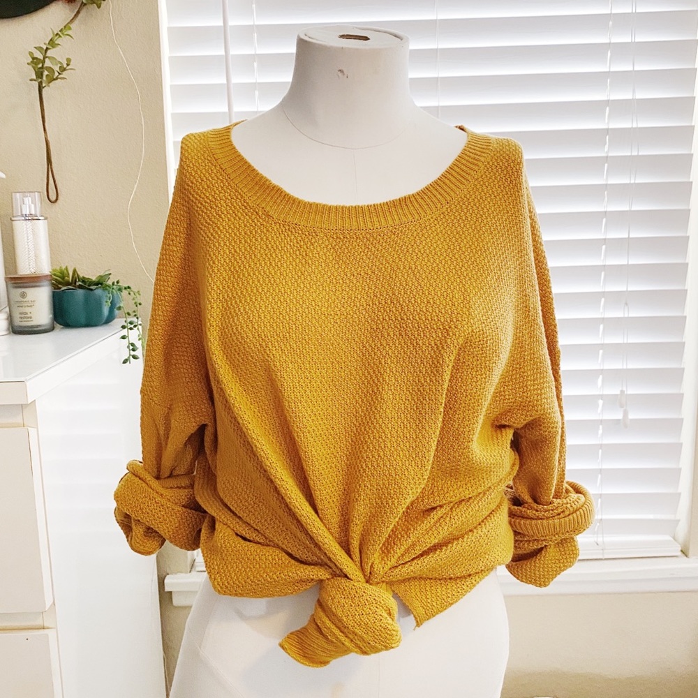 ✨NEW✨ Oversized Mustard Pullover Sweater